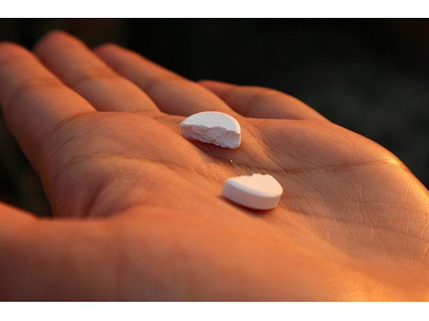 sticker Estimated periscope 7 jautājumi, ko obligāti uzdot farmaceitam pirms zāļu lietošanas : Latvijas  veselības portāls | medicīnas uzņēmumi | medicine.lv