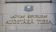 Atceļ notiesājošos spriedumus un nodod atkārtotai skatīšanai krimināllietu pret diviem Jūrmalas ārstiem saistībā ar bērna nāvi pēc dzemdībām