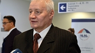 LDDK: Latvijā jāievieš fiksētu veselības apdrošināšanas maksājumu