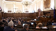 Saeima noraida LRA rosinājumu par neuzticības izteikšanu Čakšai