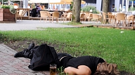 Slimnīcā nogādā grāvī atrastu vīrieti ar ķermeņa atdzišanu