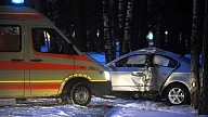 Stradiņa slimnīca izraksta pacientu, kurš atveseļojies pēc smagām autoavārijā gūtām traumām