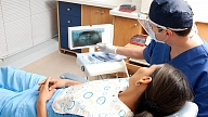 Zobārsts: Latvijā zobārstniecība atbilst pasaules līmenim, taču jāuzlabo ārstu komunikācija ar pacientu