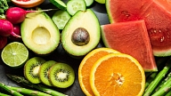 5 populāri mīti par augļiem, kas jāatceras, lai uzturs būtu sabalansēts