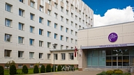 Gripas epidēmijas laikā noteikti ierobežojumi Rīgas Dzemdību namā