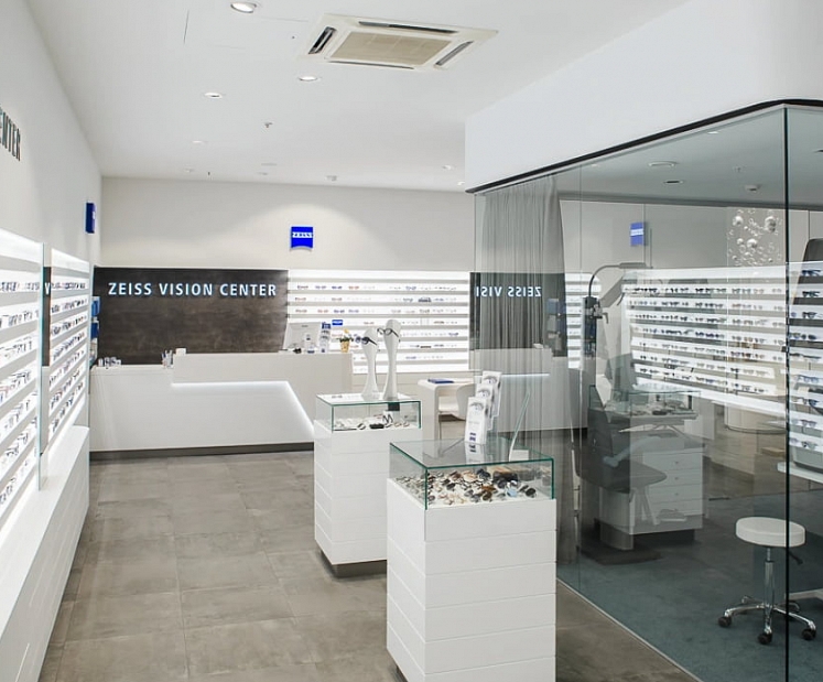 Kā Zeiss Vision Center optikas salons maina redzes diagnostikas standartus?