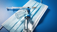 VM: Atbalsta kompensāciju izmaksu par Covid-19 vakcīnas blakņu izraisītu kaitējumu veselībai