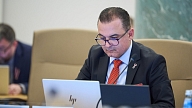 Veselības ministrs: Jāuzlabo medikamentu pieejamība, mazinot birokrātiju jaunu zāļu ienākšanai Eiropas Savienības tirgū