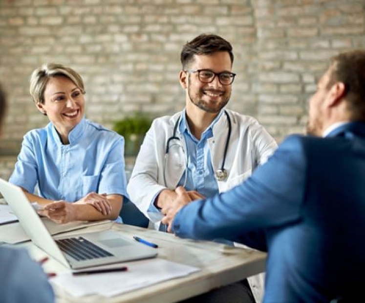 Veselība un drošība: kā pasargāt sevi un ģimeni neparedzētās situācijās