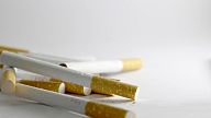 Aptauja: Vairāk nekā 70% vecāko klašu skolēnu izmēģinājuši cigaretes vai to alternatīvas