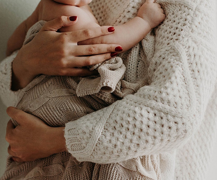 Stiprinot mātes un bērna veselību, grūtniecēm un māmiņām kompensēs medikamentus 100% apmērā 