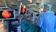 Stradiņa slimnīcā pirmo reizi Latvijā veikta unikāla operācija ar jaunāko neiroendoskopijas tehnoloģiju