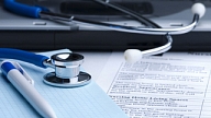 Korupciju medicīnā apkaros ar video palīdzību