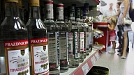 Mediķi aicina Valsts prezidentu izsludināt grozījumus alkohola aprites likumā