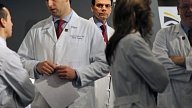Pasniegs "Gada balvu medicīnā 2012"