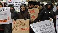 Protesta akcija pret iecerētu Latvijas Infektoloģijas centra reorganizāciju