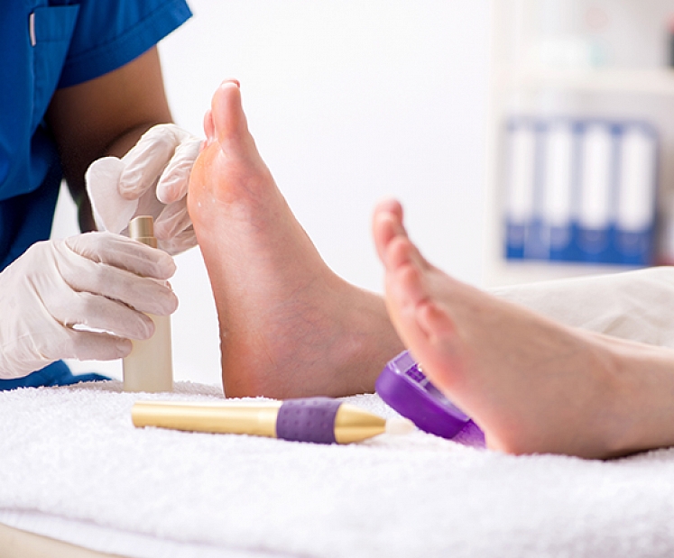 Kas ir podologs, un kāpēc šī profesija kļūst arvien pieprasītāka?