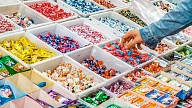 Pētījums: 17 % Latvijas iedzīvotāju cieš no saldumu atkarības