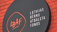 Atklās pirmo sensoro sporta zāli Latvijā bērniem ar uzvedības problēmām