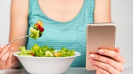 Kā izmantot digitālos risinājumus veselīgu maltīšu plānošanai? Iesaka eksperte