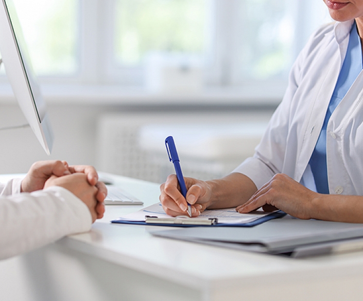 Dzemdes kakla vēža modrības mēnesī – atgādina par skrīningu un vakcināciju