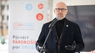 Veselības ministrija uzsāk informatīvo kampaņu par bērnu traumatisma novēršanu