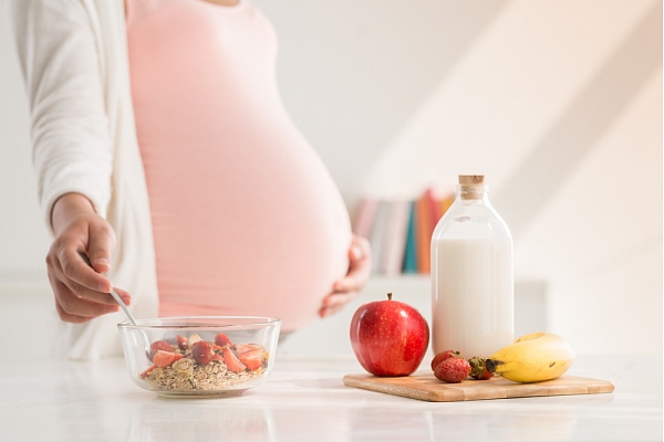 Uztura bagātinātāji un vitamīni grūtniecības laikā: Mūsdienu rekomendācijas