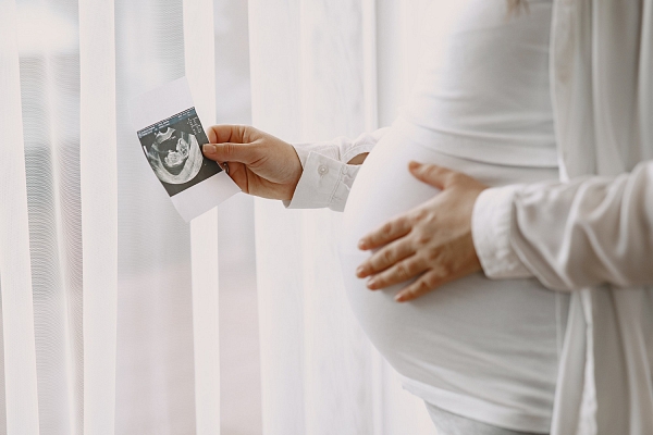 Kādi izmeklējumi jāveic grūtniecības laikā? Stāsta ginekoloģe