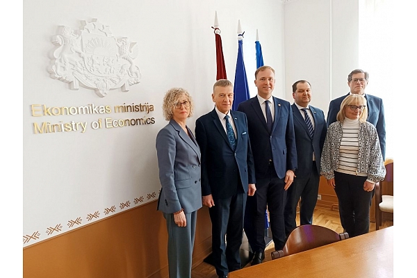 Publicitātes foto
