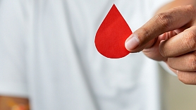 Donoru asiņu trūkst: kādas alternatīvas tiek izmantotas pasaulē?