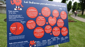 Aptauja: tikai nedaudz vairāk nekā puse Latvijas iedzīvotāju sirds veselības dēļ gatavi mainīt dzīvesveidu 