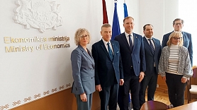 Ekonomikas ministrs: farmācija ir viens no Latvijas ekonomikas pīlāriem