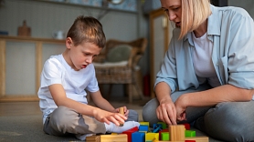 Rīgā plāno veidot jaunu dienas aprūpes centru personām ar autiska spektra traucējumiem