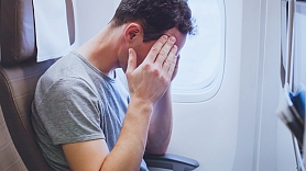Ceļošana ar lidmašīnu: kā pasargāt veselību lidojuma laikā
