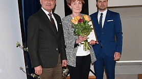 Kurzemē apbalvo labākos ģimenes ārstus un diskutē par jauno speciālistu pieejamību reģionos 