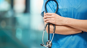 Veselības ministrs un Latvijas Ārstu biedrība pārrunā aktualitātes ārstu resertifikācijas jautājumos