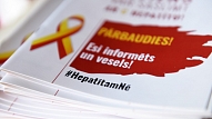 Infektologi un biedrību pārstāvji aicina nedalīt HIV un C hepatīta pacientus pēc saslimšanas smaguma