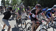 Latvijas iedzīvotājus aicina iesaistīsies Eiropas pretvēža velomaratonā "Ride 4 Women" sieviešu atbalstam