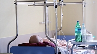 Ventspils slimnīcā veikto kataraktas operāciju komplikāciju iemesli varētu kļūt skaidrāki pēc vairākām nedēļām