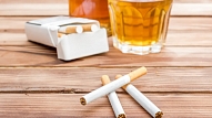 Aptauja: Kā ir mainījies alkohola un tabakas patēriņš kopš Covid-19 sākuma?

