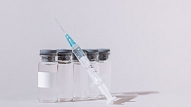 Eiropas Zāļu aģentūra iesaka apstiprināt Covid-19 vakcīnu “Nuvaxovid” lietošanai ES