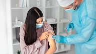 ZVA: Jaunākie dati atkārtoti apliecina Covid-19 mRNS vakcīnu lietošanas drošumu grūtniecības laikā