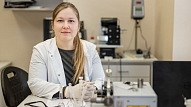Latvijas zinātnieki pēta jaunu biomateriālu, kas veicinātu audu reģenerāciju un novērstu infekciju risku