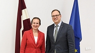 Veselības ministre ar Igaunijas vēstnieku pārrunā aktualitātes un abu valstu sadarbības jautājumus
