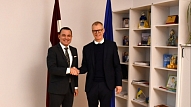 VM ar Dānijas vēstnieku pārrunā sadarbību veselības jomā