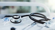 Palielina ES fondu finansējumu ārstu piesaistei darba vietām valsts sektorā
