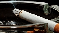 Ārstu biedrībā spriedīs par smēķēšanas ierobežošanas pasākumiem