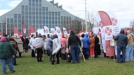 Ārstu biedrība vēl analizēs situāciju, vai atbalstīt mediķu arodbiedrības plānoto protestu un streiku