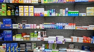 Atļaujot aptiekām fasēt iepakojumus, zāļu cenas varētu samazināties par 50-60%