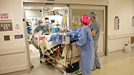 Austrumu slimnīcā veikta unikāla krūšu kurvja operācija